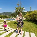 Palagina Il Borgo Agricolo Kemping